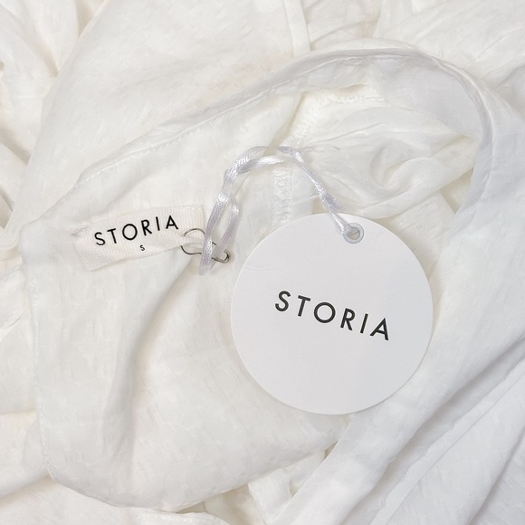 STORIA White Ruffle Mini Dress - Picture 8 of 9